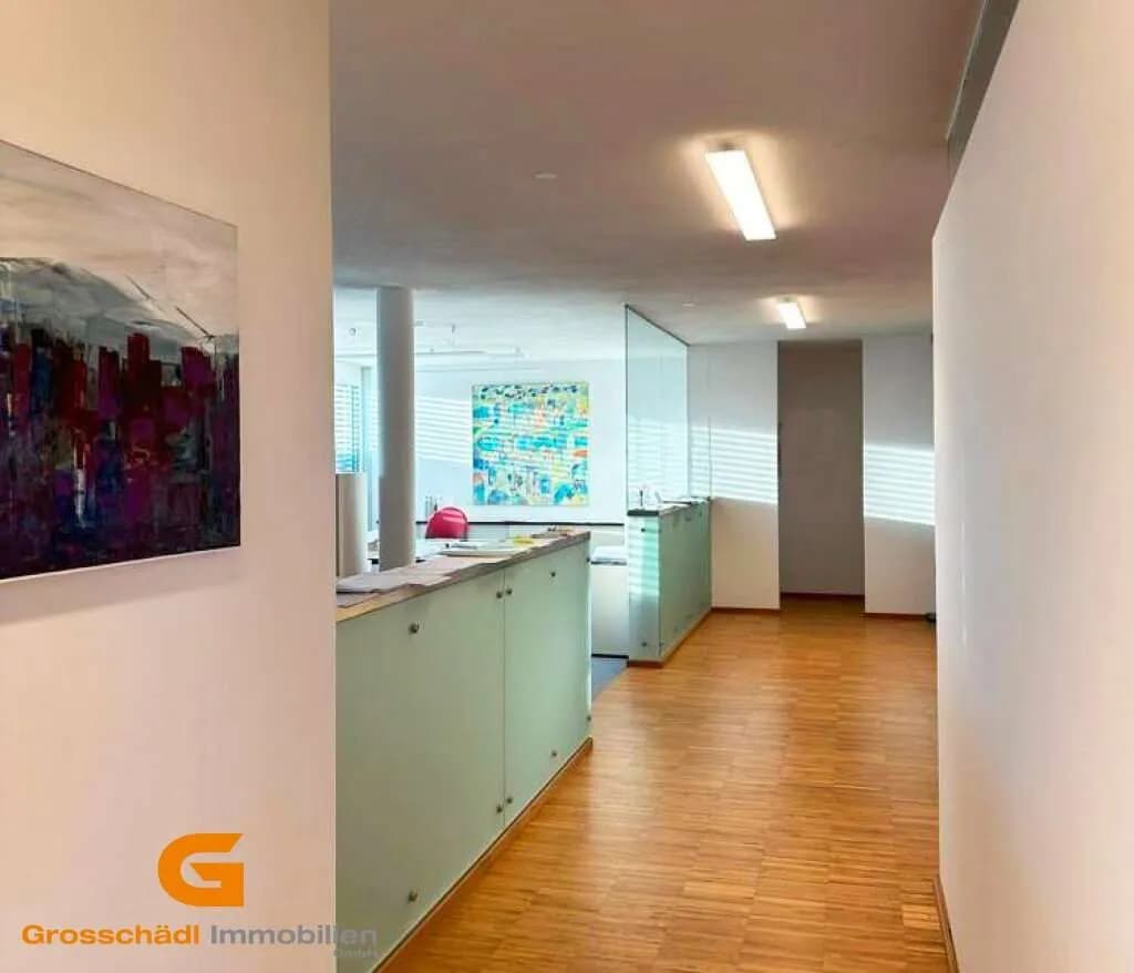 Gewerbeimmobilie kaufen in Salzburg Stadt – 221 m², € 1.318.000 – Bild 2 von 4