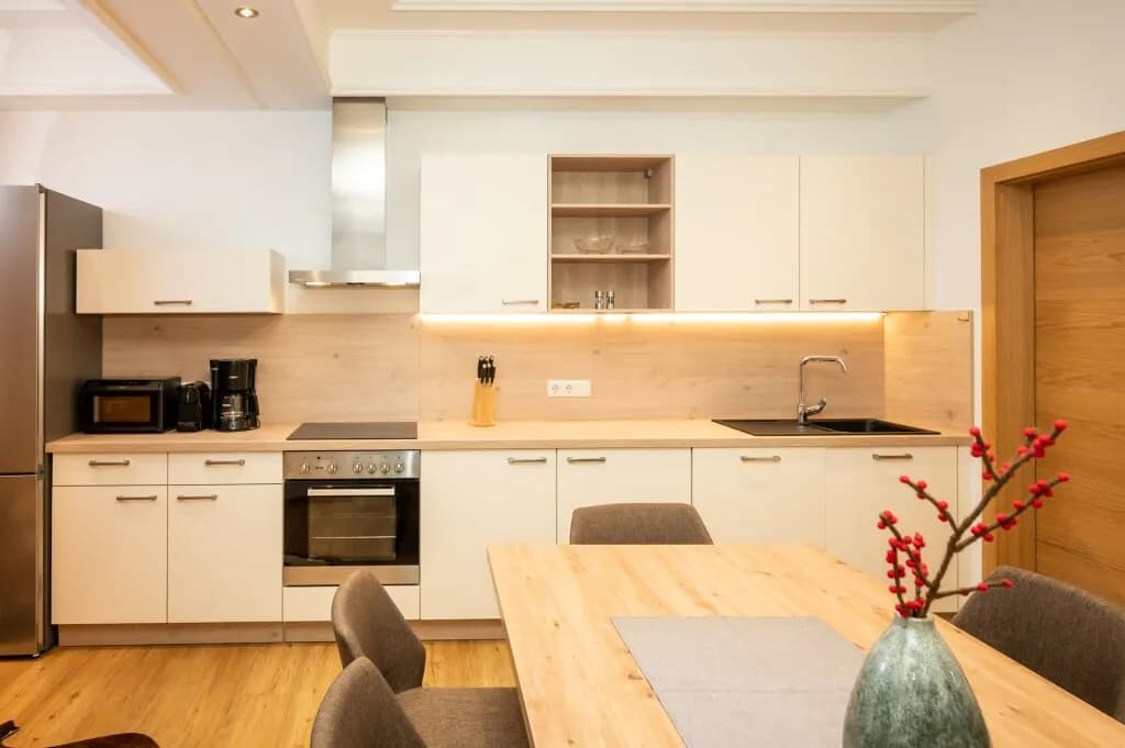 Gewerbeimmobilie kaufen in Zell am See – 620 m², € 3.500.000 – Bild 7 von 17