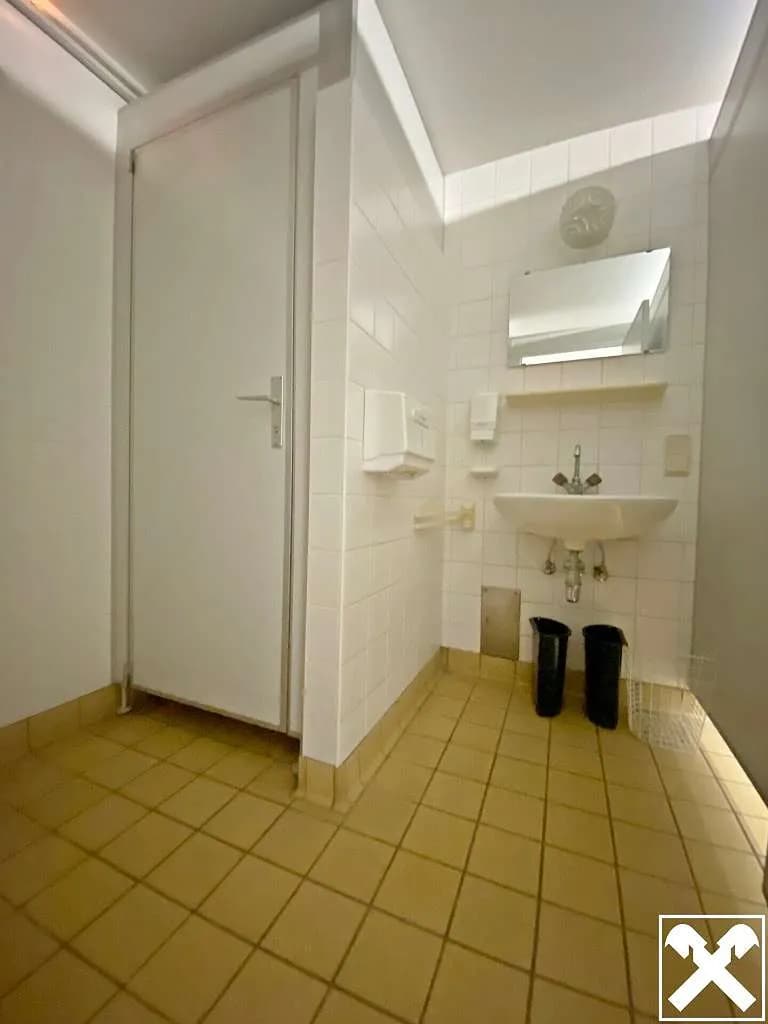 Gewerbeimmobilie mieten in Wels-Land – 183 m², € 1.276 – Bild 23 von 25