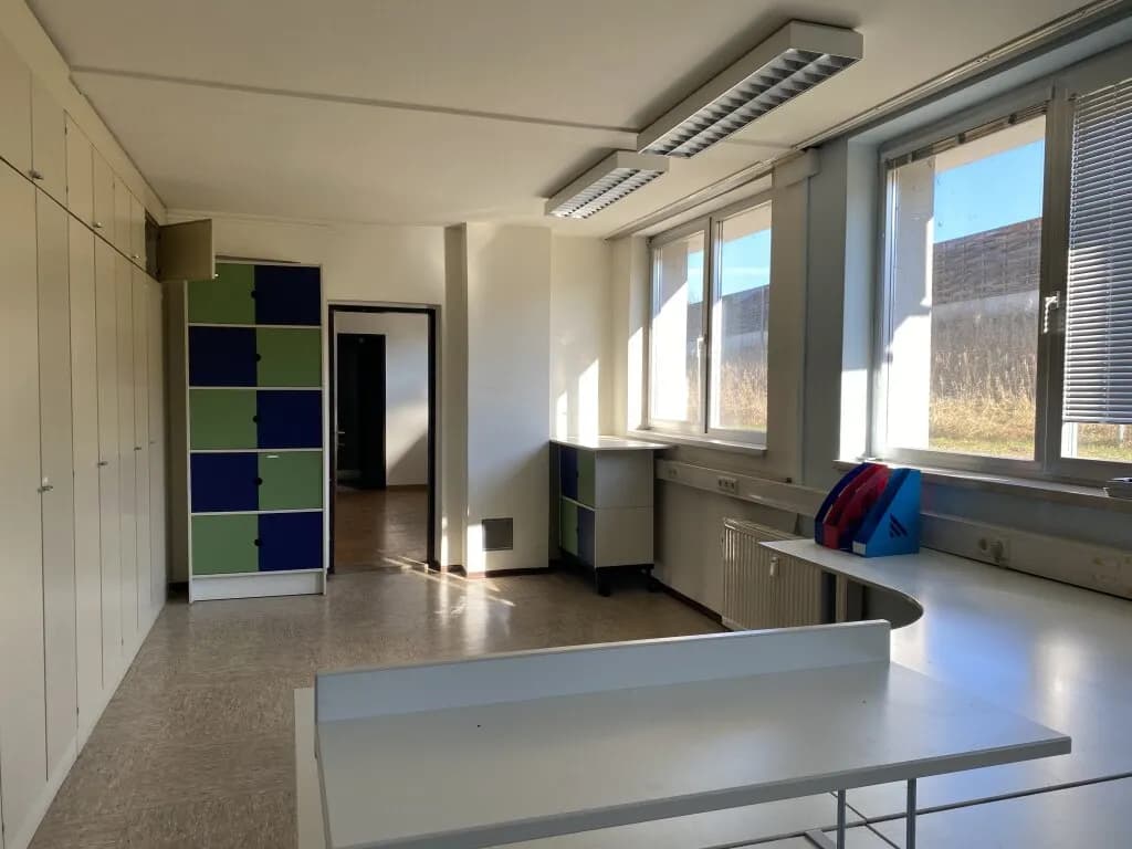 4-Zimmer-Gewerbeimmobilie mieten in Oberwart – 112 m², € 896 – Bild 2 von 18
