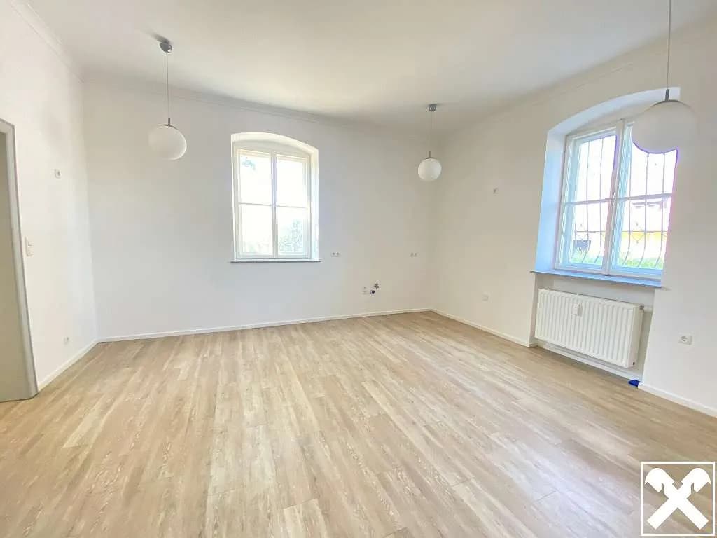 5-Zimmer-Gewerbeimmobilie mieten in Schärding – 72 m², € 819 – Bild 3 von 4