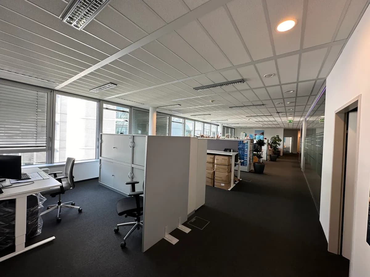Gewerbeimmobilie mieten in Wien – 1 565 m², € 17 – Bild 11 von 14
