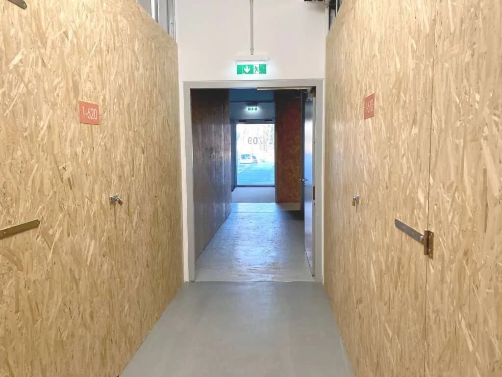 Gewerbeimmobilie mieten in Innsbruck-Land – 12 m², € 179 – Bild 2 von 3