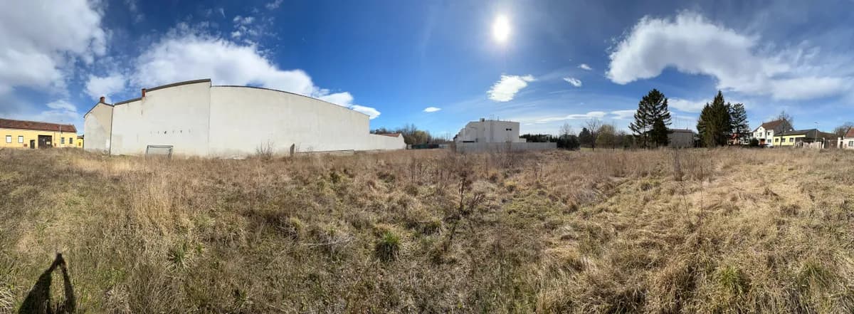 Grundstück kaufen in Bruck an der Leitha – 1 199 m², € 519.000 – Bild 2 von 10