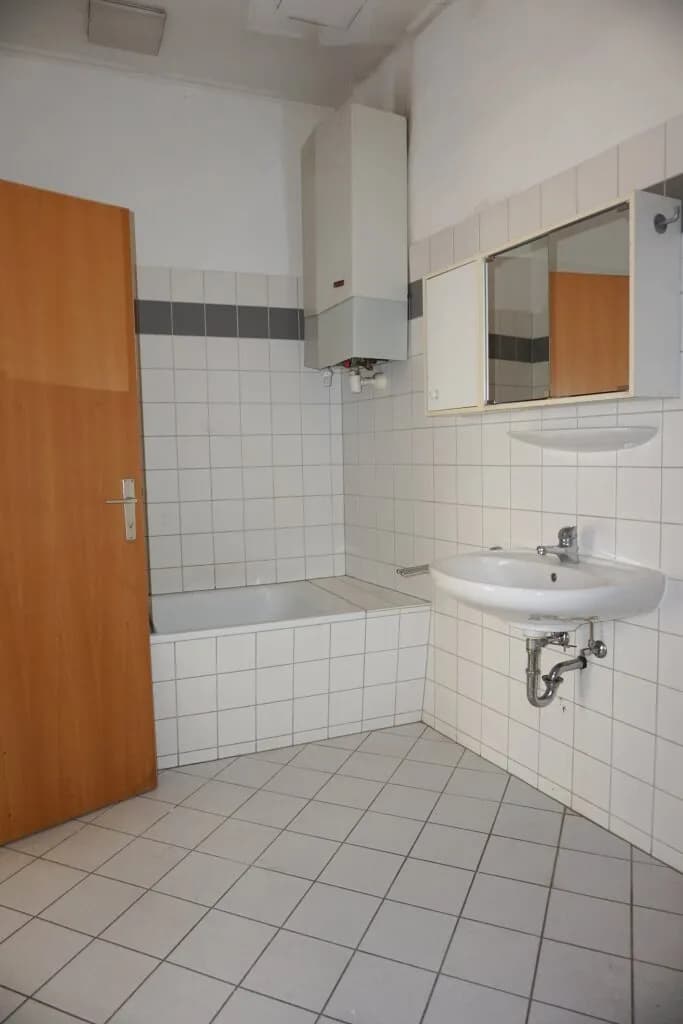 3-Zimmer-Wohnung mieten in Linz – 85 m², € 848 – Bild 8 von 9