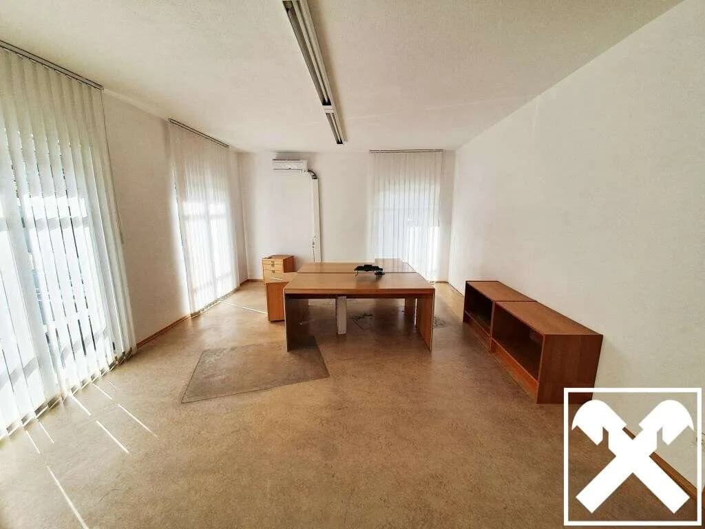 5-Zimmer-Gewerbeimmobilie mieten in Gmunden – 163 m², € 10 – Bild 4 von 7