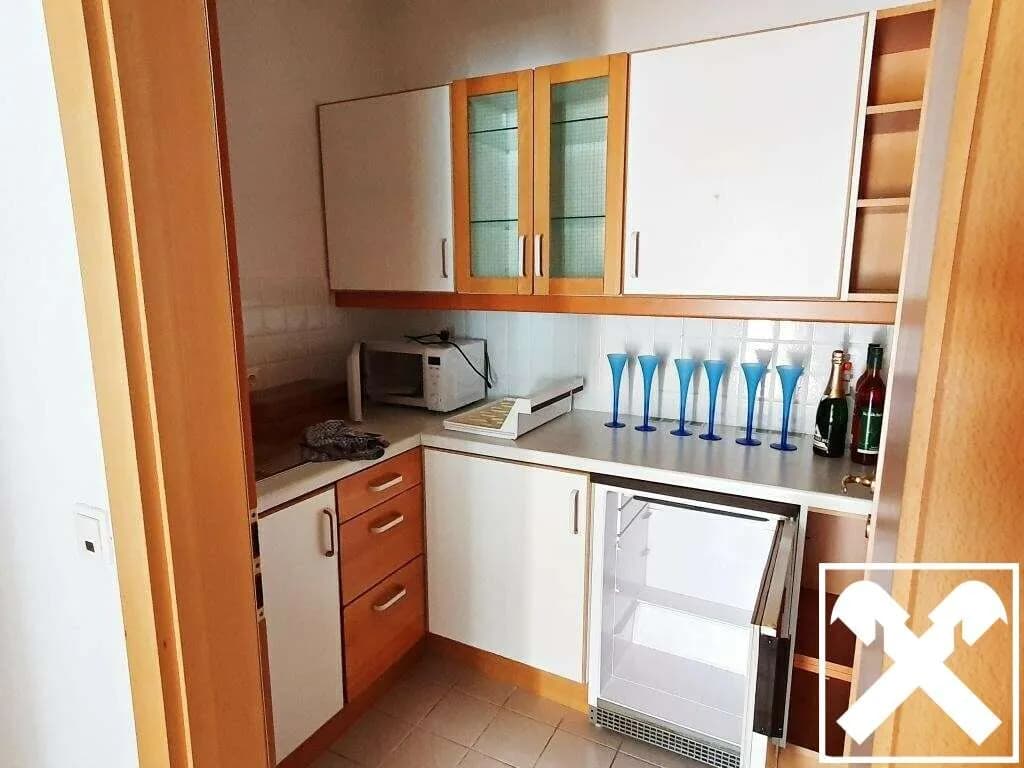 5-Zimmer-Gewerbeimmobilie mieten in Gmunden – 163 m², € 10 – Bild 6 von 7
