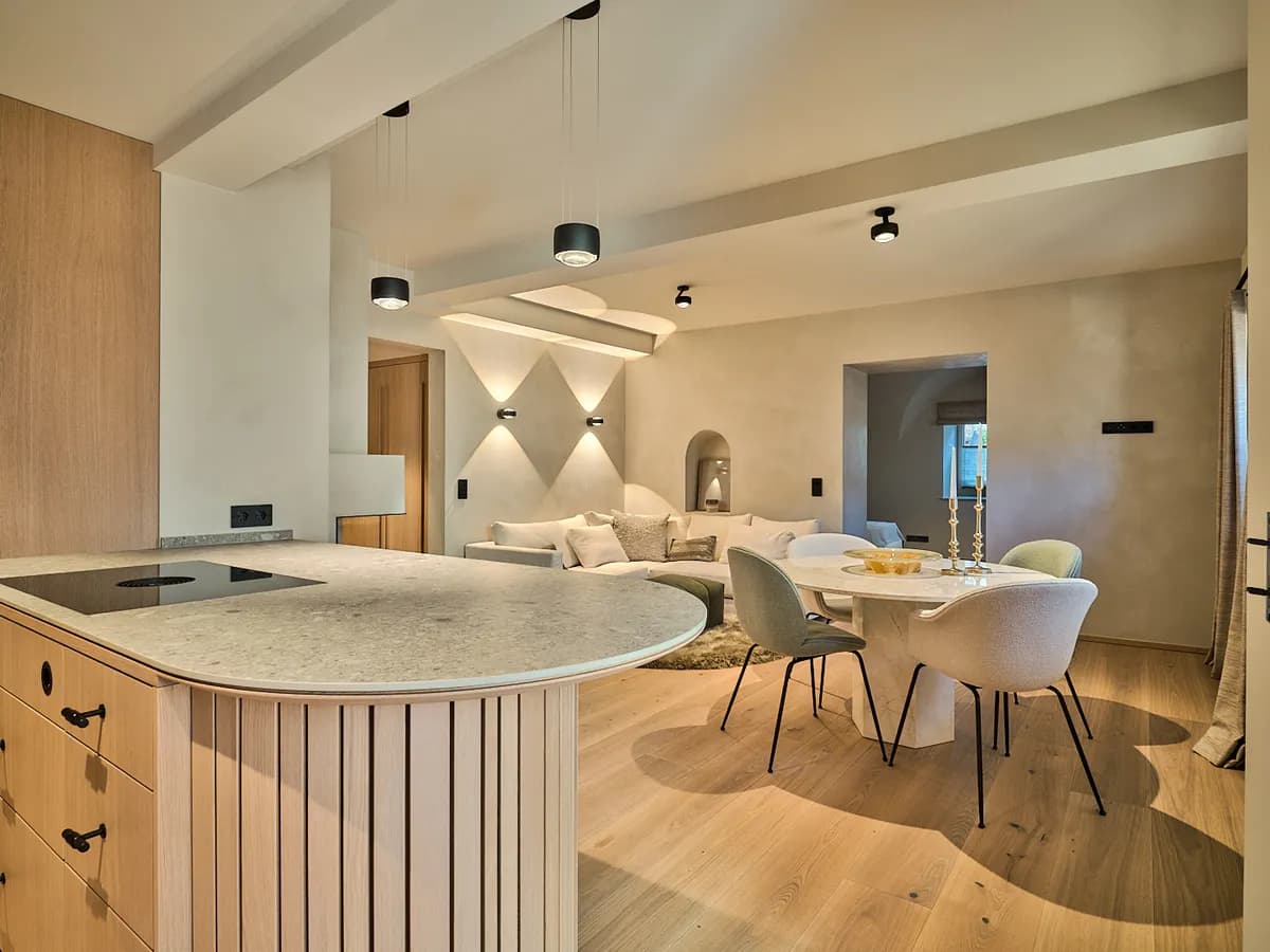 3-Zimmer-Wohnung kaufen in Kitzbühel – 104 m², € 1.990.000 – Bild 2 von 5