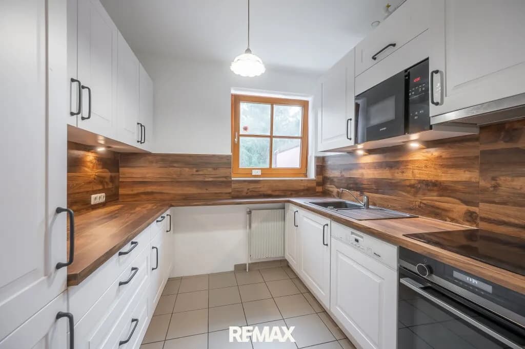 10-Zimmer-Haus mieten in Korneuburg – 300 m², € 3.200 – Bild 10 von 29