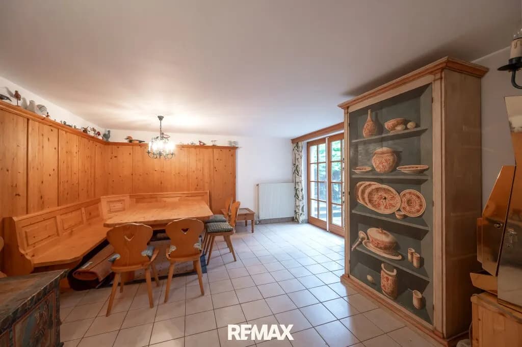 10-Zimmer-Haus mieten in Korneuburg – 300 m², € 3.200 – Bild 21 von 29