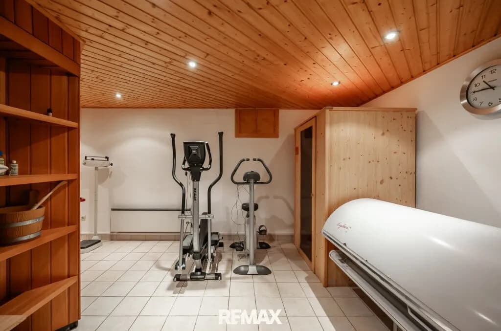 10-Zimmer-Haus mieten in Korneuburg – 300 m², € 3.200 – Bild 23 von 29