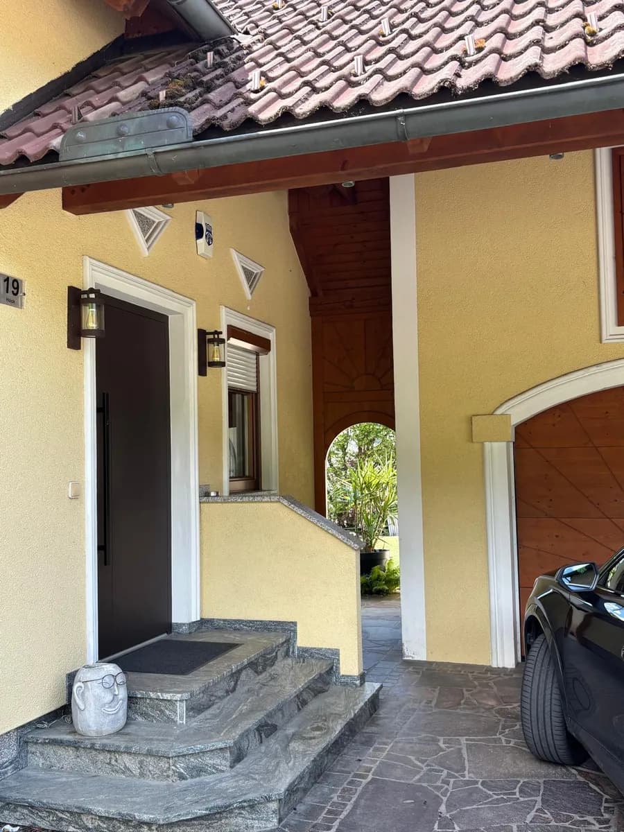 Haus kaufen in Vöcklabruck – 150 m², € 550.000