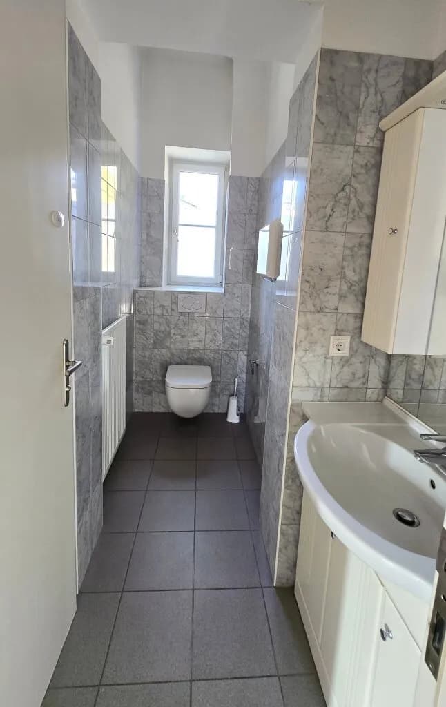 Gewerbeimmobilie mieten in Ried im Innkreis – 106 m², € 1.375 – Bild 18 von 28