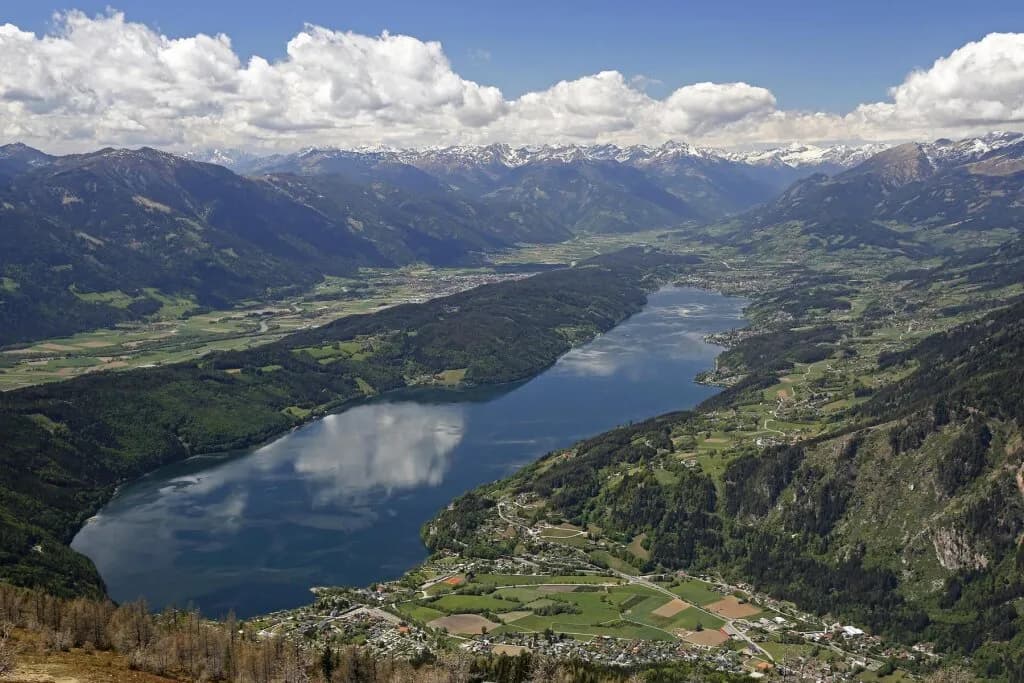 Grundstück kaufen in Spittal an der Drau – 2 203 m², € 450.000 – Bild 3 von 5
