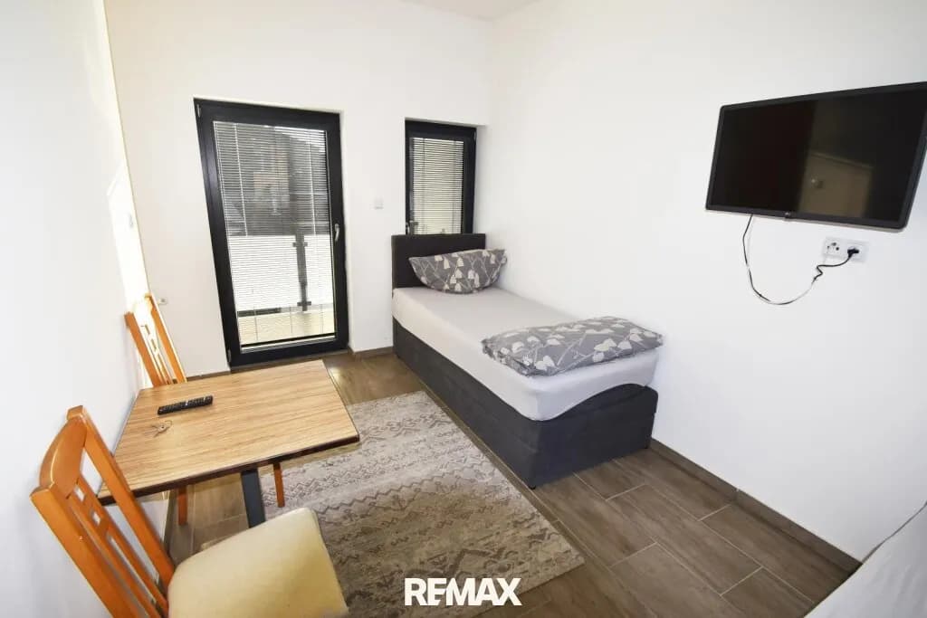 1-Zimmer-Wohnung mieten in Bruck an der Leitha – 20 m², € 550