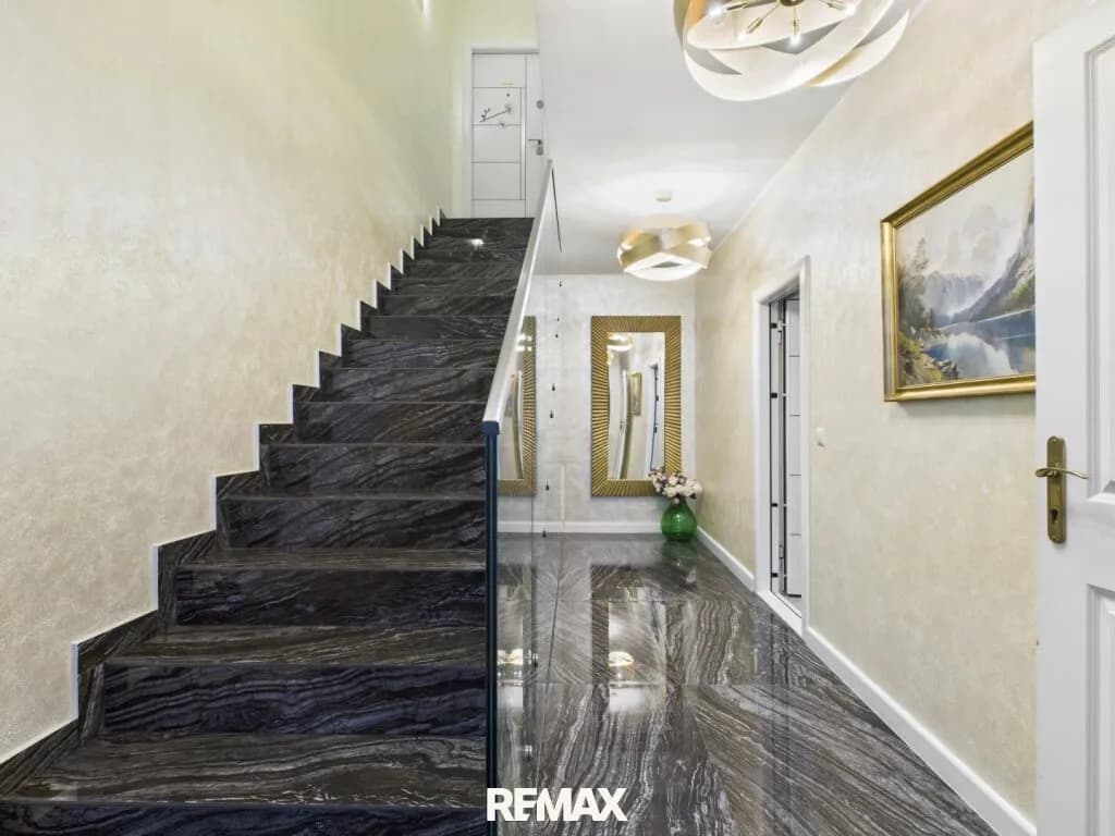 7-Zimmer-Haus kaufen in Gänserndorf – 220 m², € 649.000 – Bild 7 von 24
