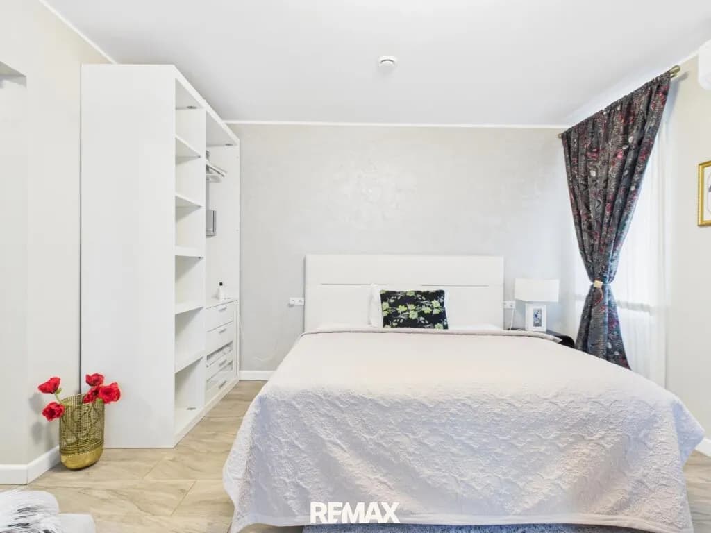 7-Zimmer-Haus kaufen in Gänserndorf – 220 m², € 649.000 – Bild 9 von 24