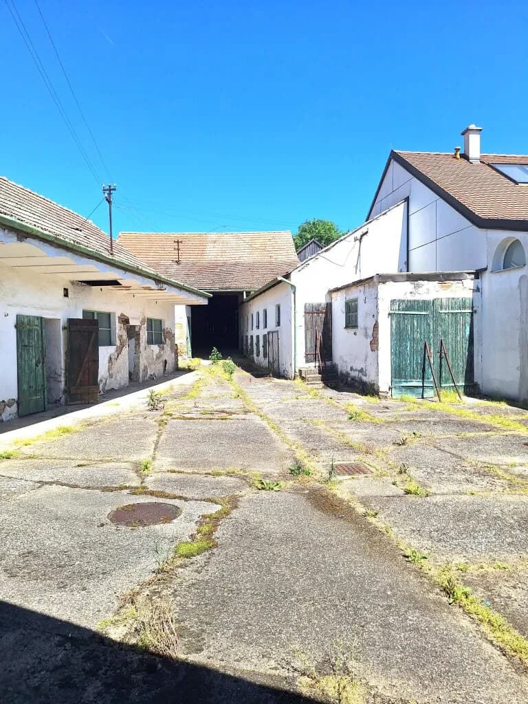 3-Zimmer-Immobilie kaufen in Hollabrunn – 110 m², € 210.000 – Bild 2 von 36
