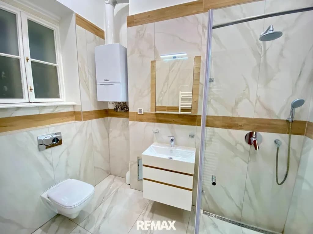 6-Zimmer-Wohnung mieten in Wien – 175 m², € 3.182 – Bild 10 von 12