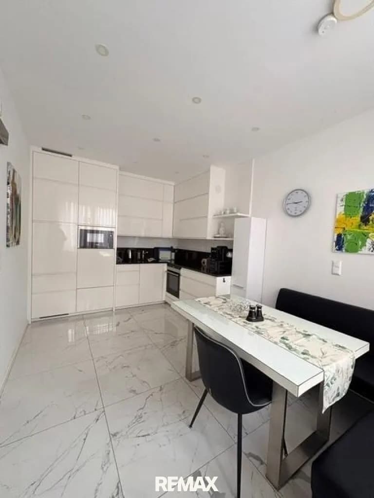 4-Zimmer-Gewerbeimmobilie kaufen in Neusiedl am See – 115 m², € 545.000 – Bild 2 von 22