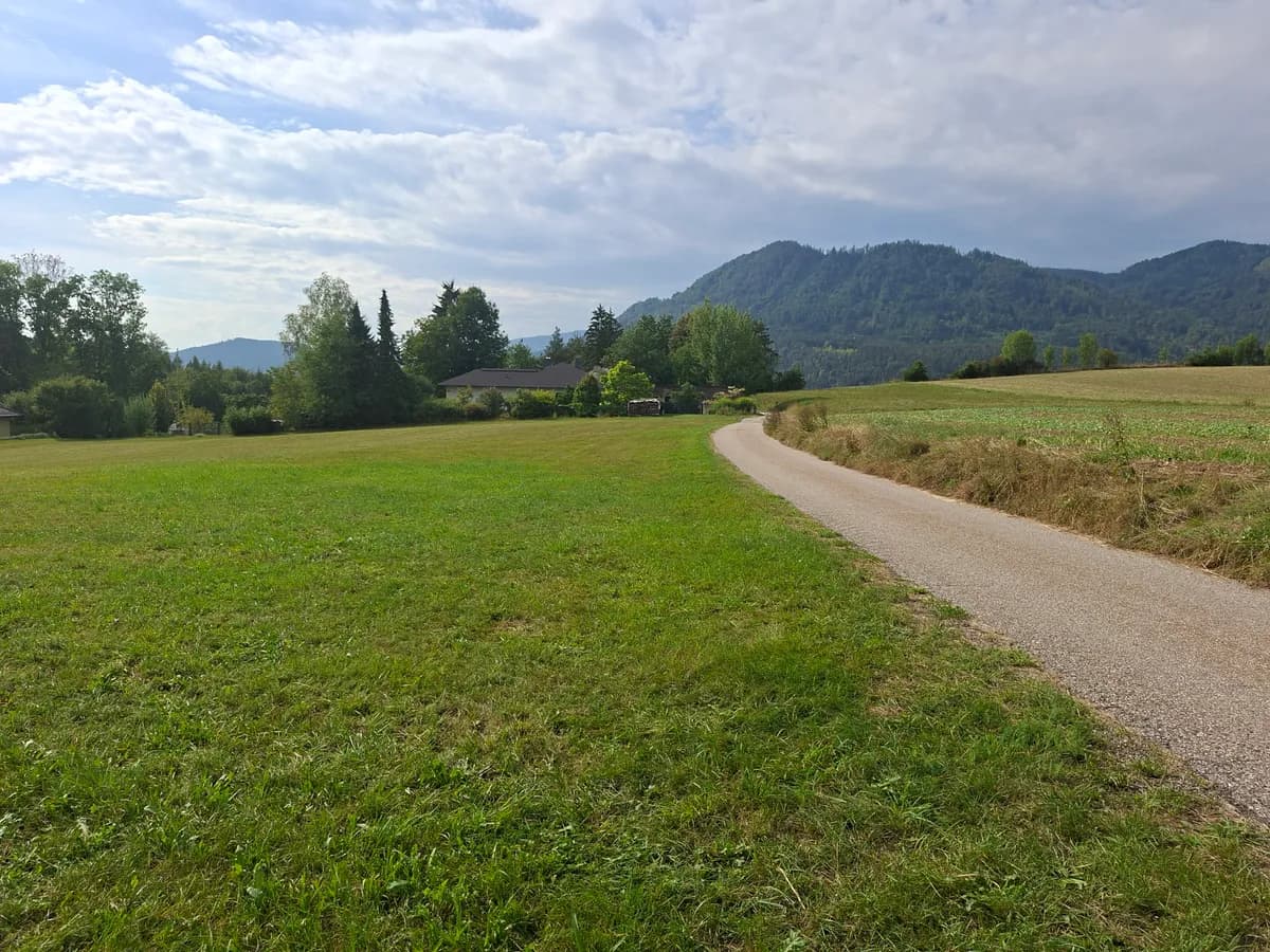 Grundstück kaufen in Klagenfurt Land – 871 m², € 87.100 – Bild 2 von 11