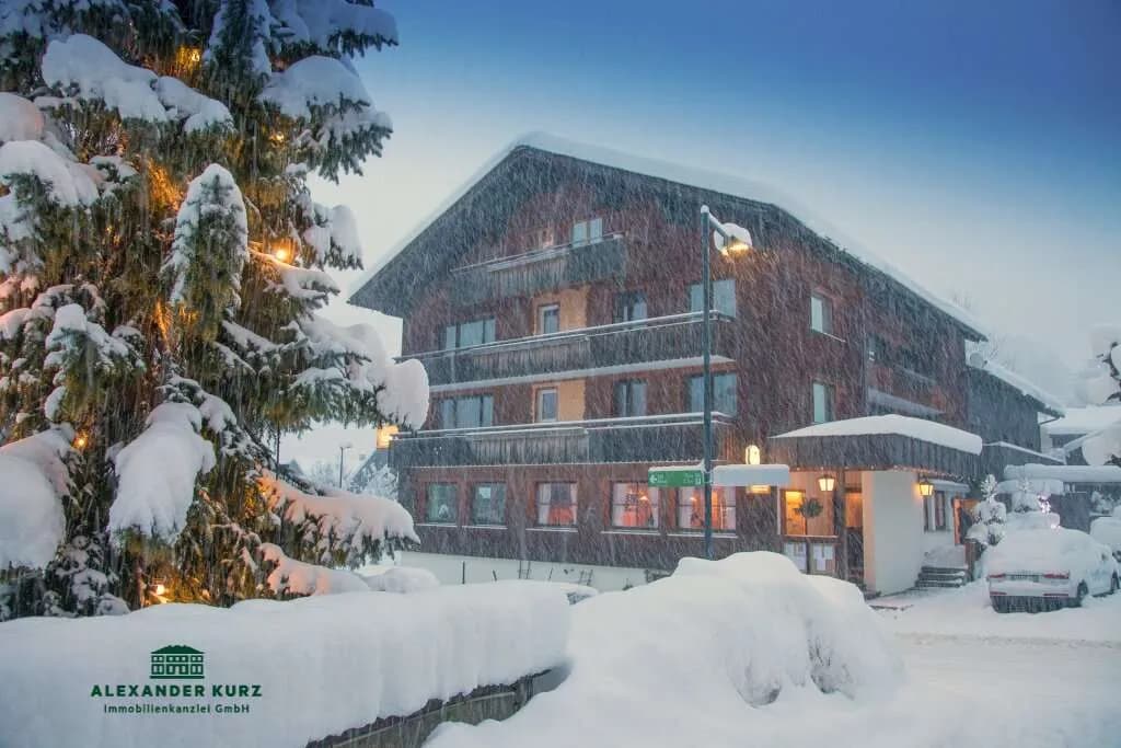 12-Zimmer-Gewerbeimmobilie kaufen in Bregenz – 308 m², € 2.280.000