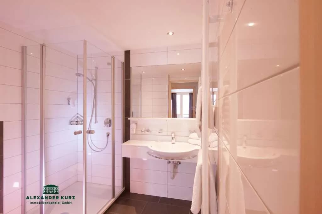 12-Zimmer-Gewerbeimmobilie kaufen in Bregenz – 308 m², € 2.280.000 – Bild 5 von 6