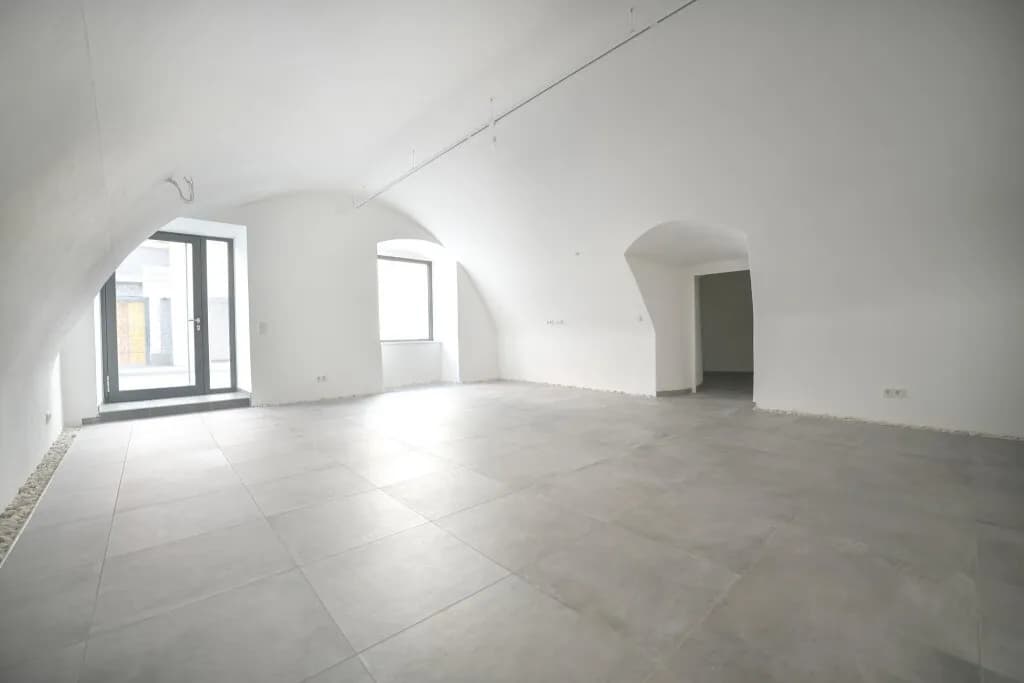 3-Zimmer-Gewerbeimmobilie mieten in Wels – 85 m², € 611 – Bild 4 von 11