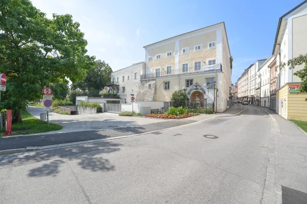 3-Zimmer-Gewerbeimmobilie mieten in Wels – 85 m², € 611 – Bild 9 von 11