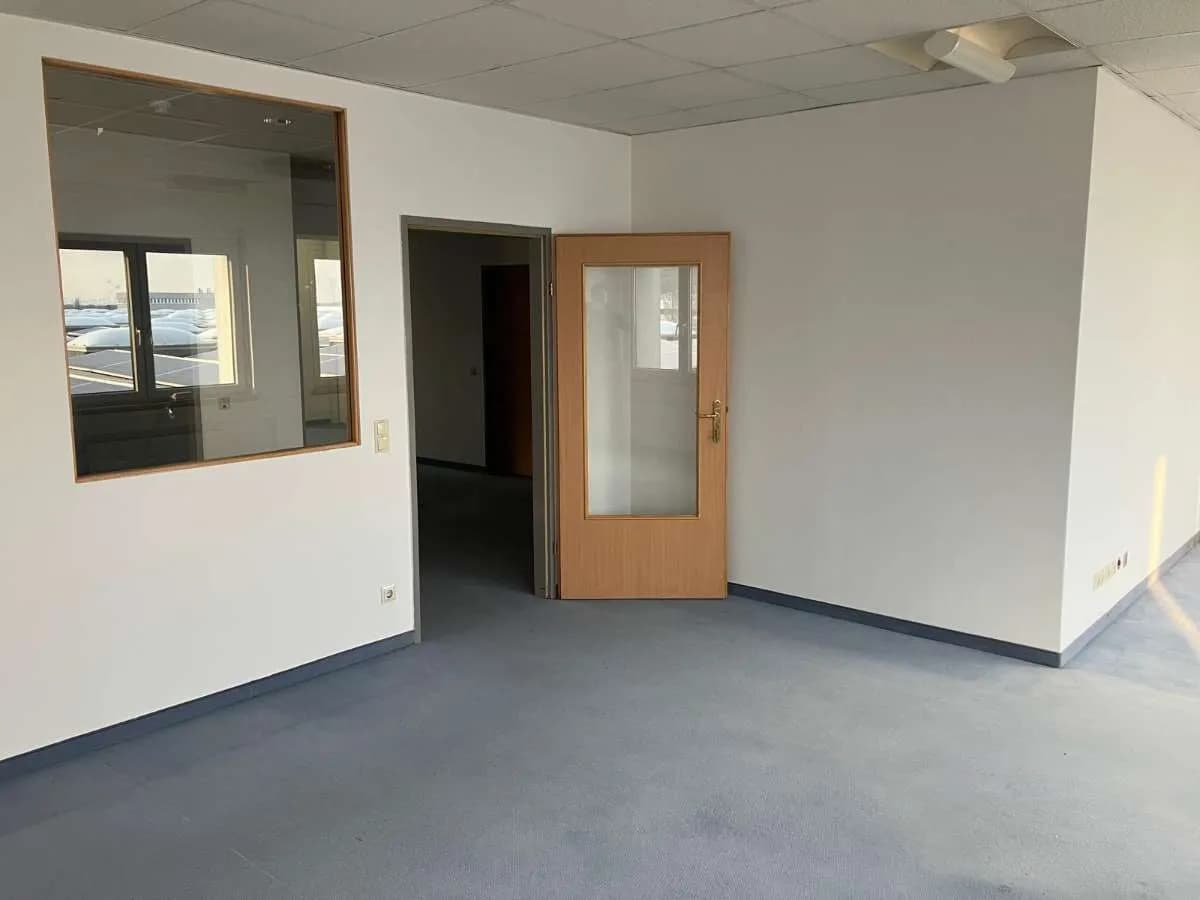 Gewerbeimmobilie mieten in Mödling – 268 m², € 3.377 – Bild 6 von 9
