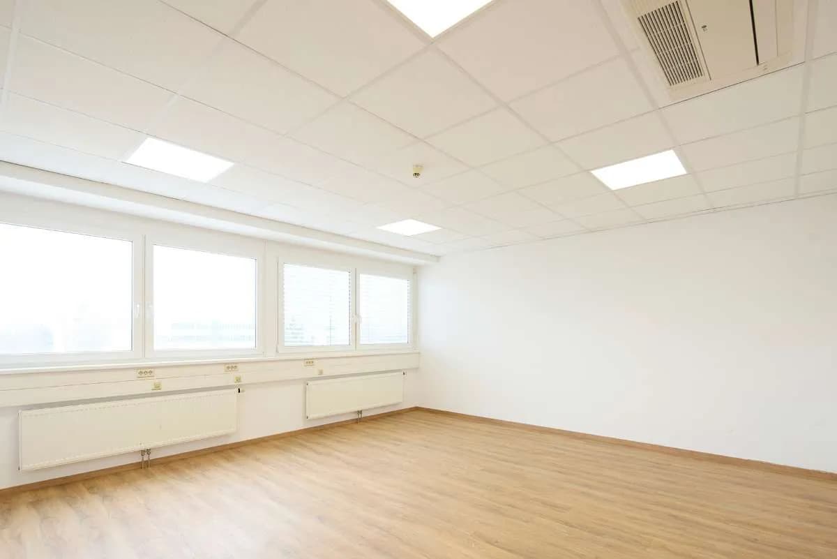 Gewerbeimmobilie mieten in Sankt Pölten – 34 m², € 486 – Bild 4 von 6