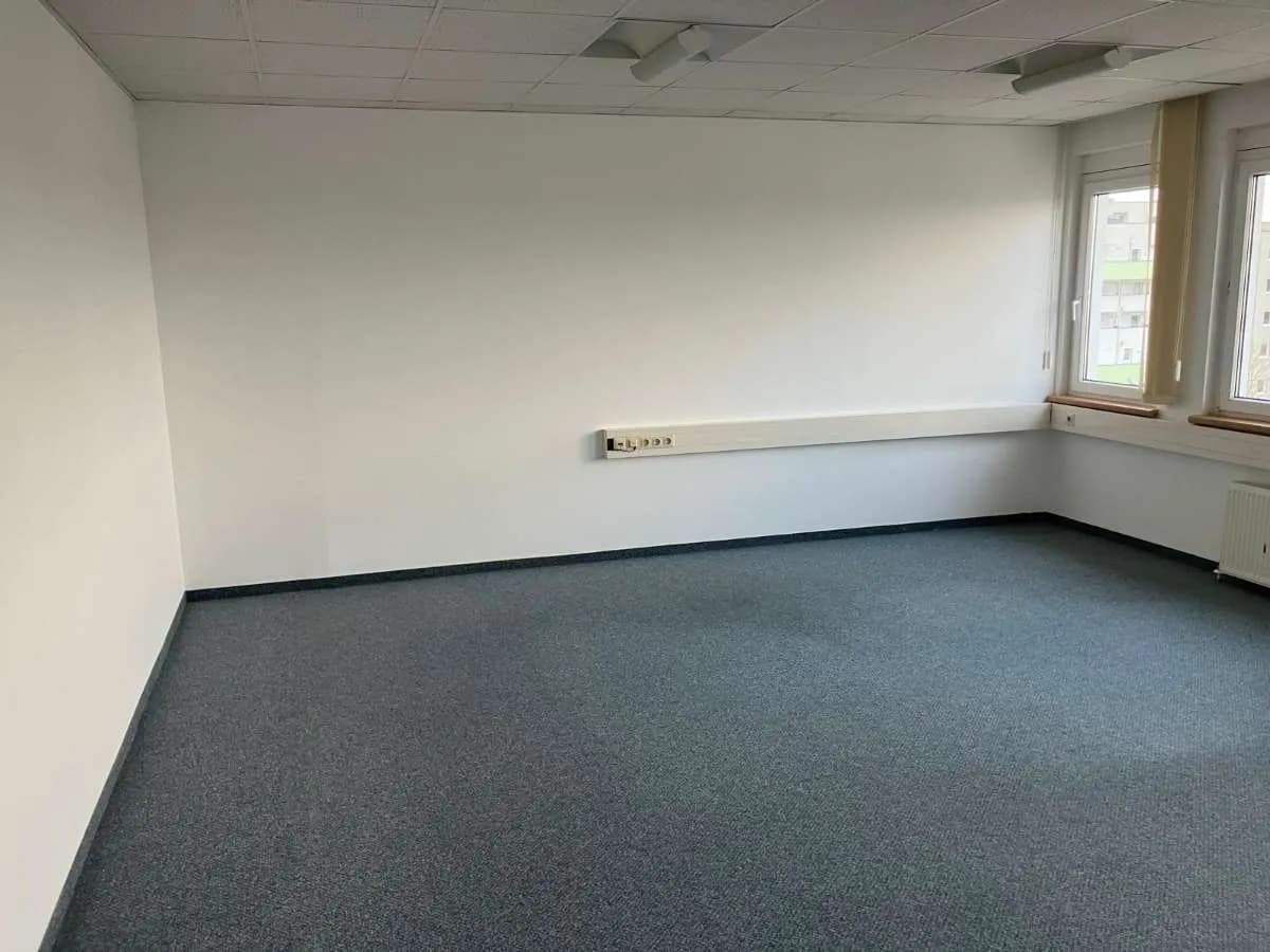 Gewerbeimmobilie mieten in Mödling – 87 m², € 1.102 – Bild 9 von 13