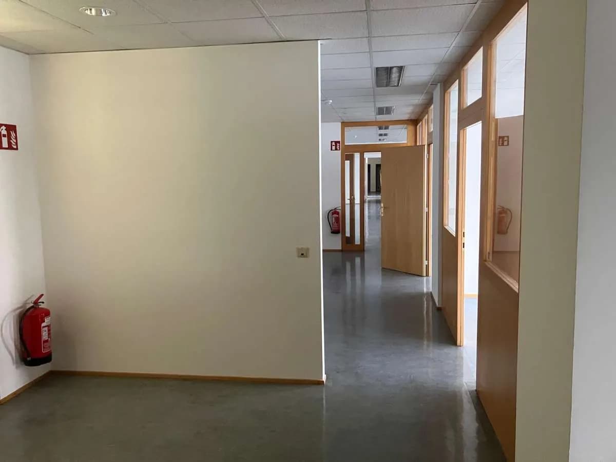 Gewerbeimmobilie mieten in Mödling – 200 m², € 2.515 – Bild 5 von 21