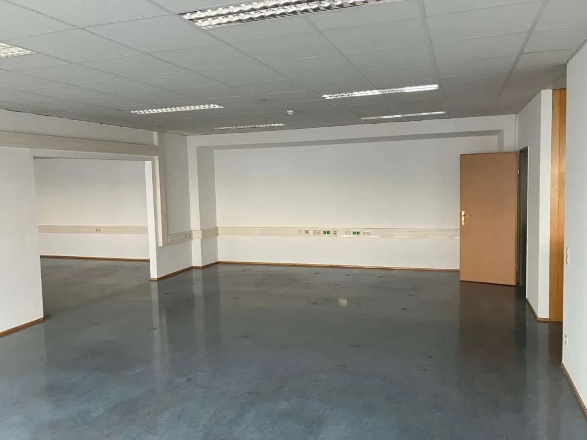 Gewerbeimmobilie mieten in Mödling – 200 m², € 2.515 – Bild 11 von 21