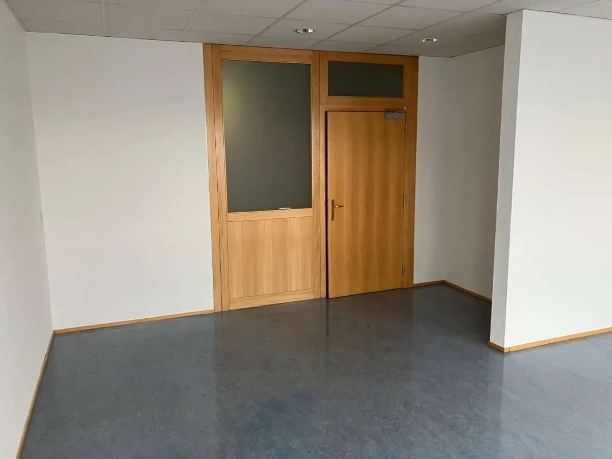 Gewerbeimmobilie mieten in Mödling – 200 m², € 2.515 – Bild 14 von 21
