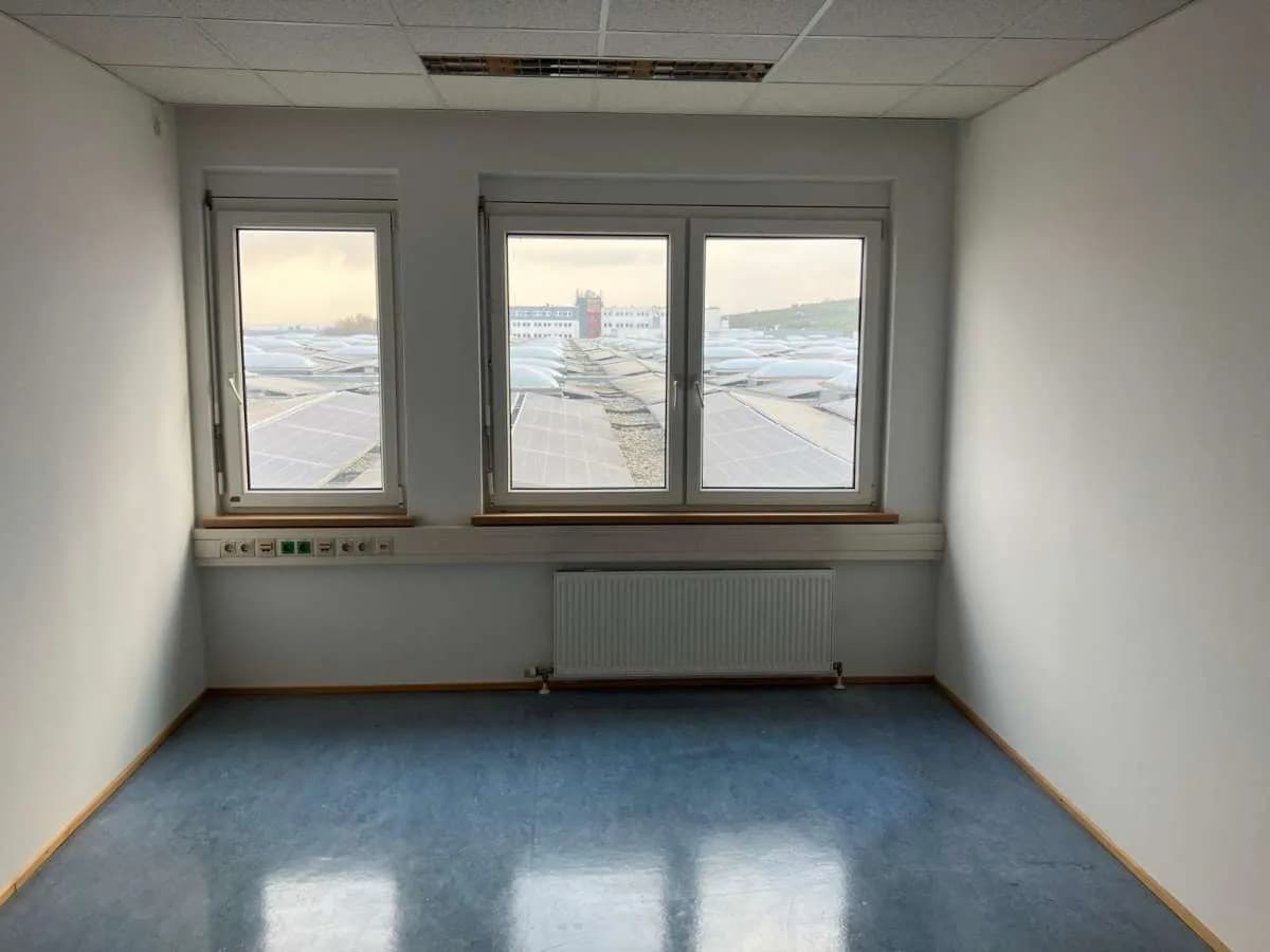 Gewerbeimmobilie mieten in Mödling – 200 m², € 2.515 – Bild 18 von 21