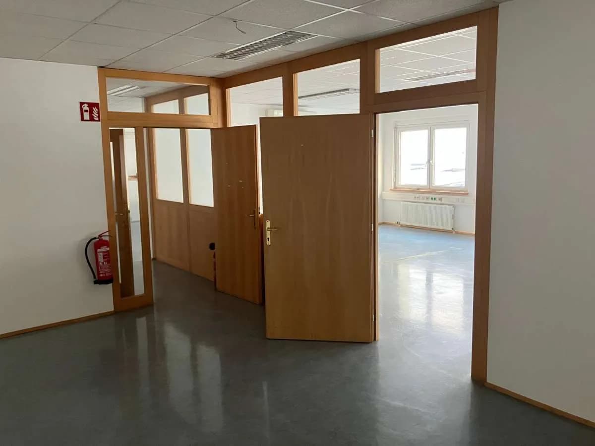 Gewerbeimmobilie mieten in Mödling – 200 m², € 2.515 – Bild 21 von 21