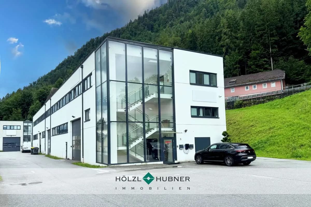 Gewerbeimmobilie mieten in Hallein – 181 m², € 2.078