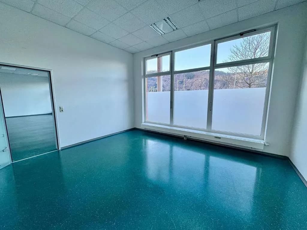 2-Zimmer-Gewerbeimmobilie mieten in Leoben – 72 m², € 924 – Bild 2 von 4