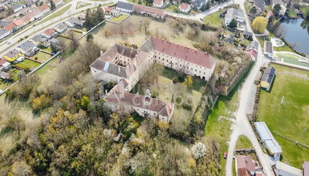 Immobilie kaufen in Mistelbach – € 2.300.000