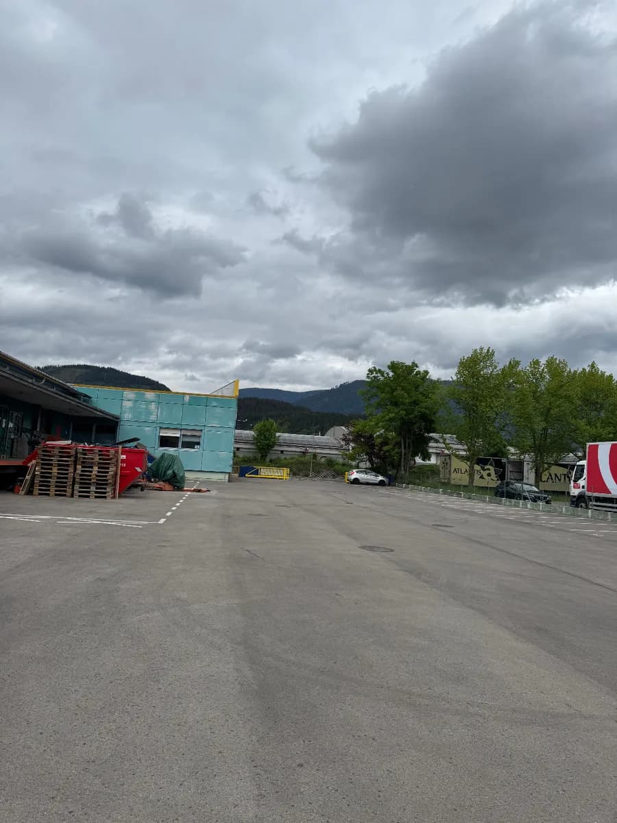 Gewerbeimmobilie mieten in Villach – 780 m², € 6 – Bild 3 von 3
