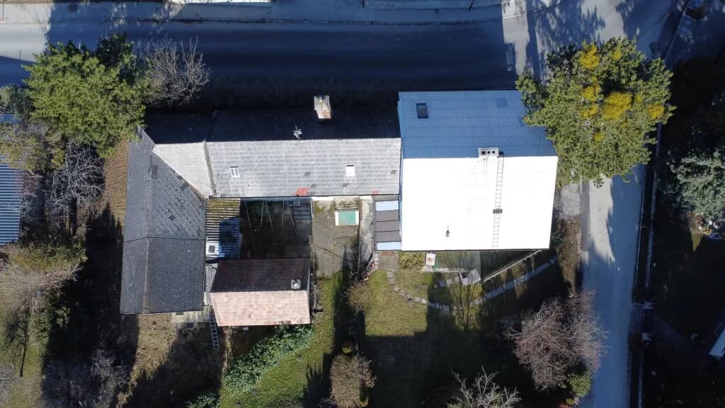 8-Zimmer-Haus kaufen in Neunkirchen – 174 m², € 279.000 – Bild 2 von 35