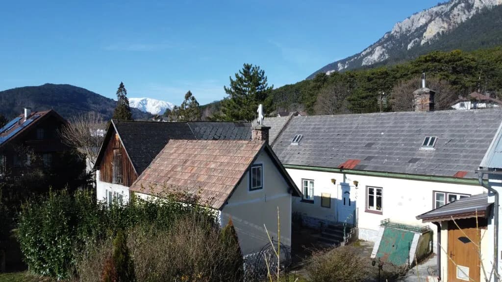 8-Zimmer-Haus kaufen in Neunkirchen – 174 m², € 279.000 – Bild 3 von 35