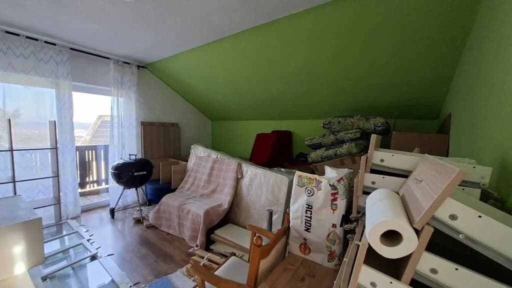 8-Zimmer-Haus kaufen in Neunkirchen – 174 m², € 279.000 – Bild 18 von 35