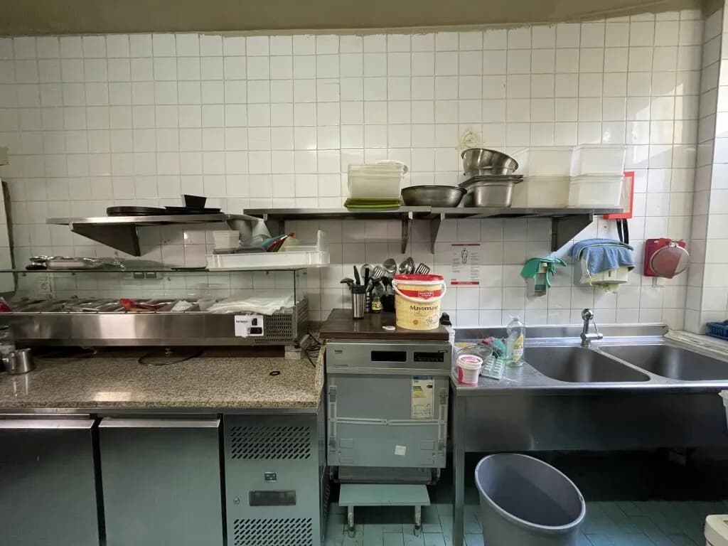 2-Zimmer-Gewerbeimmobilie mieten in Wien – 125 m², € 2.800 – Bild 15 von 16