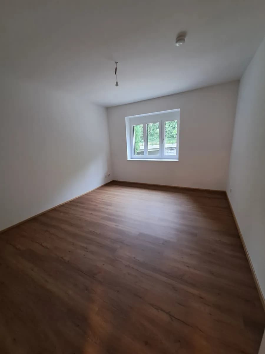 4-Zimmer-Wohnung mieten in Krems Land – 102 m², € 1.300 – Bild 7 von 12