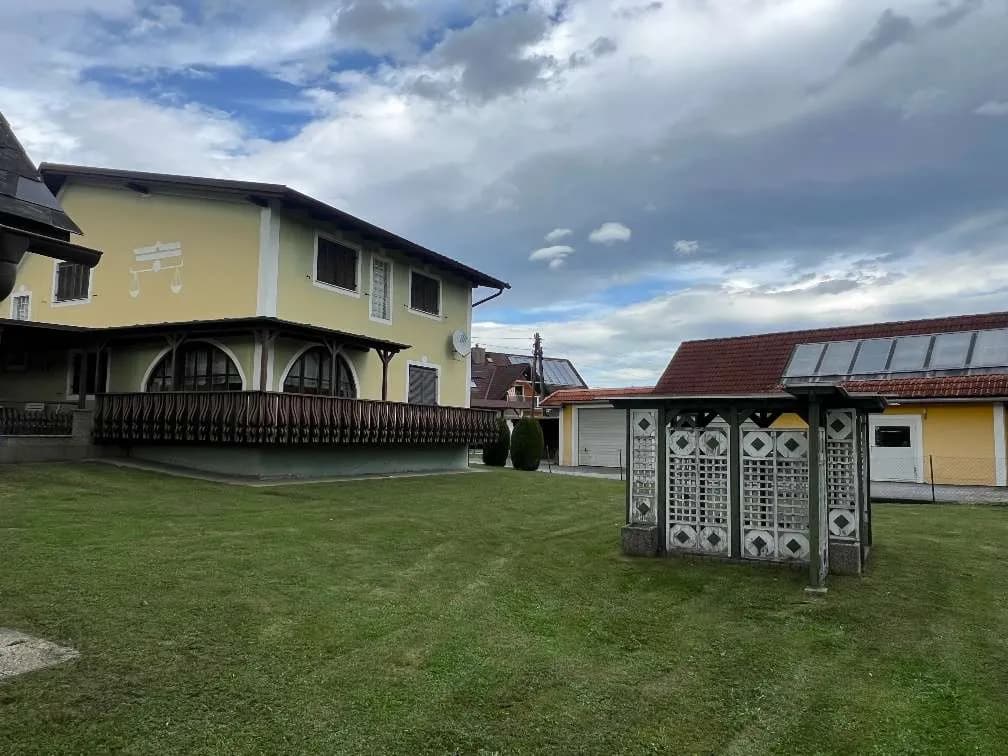 8-Zimmer-Haus kaufen in Leibnitz – 180 m², € 315.000