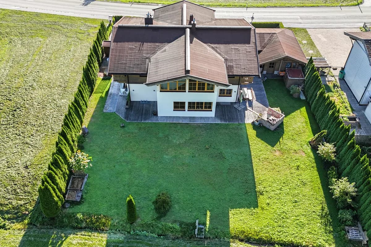 6-Zimmer-Haus kaufen in Kitzbühel – 410 m², € 1.490.000 – Bild 2 von 17