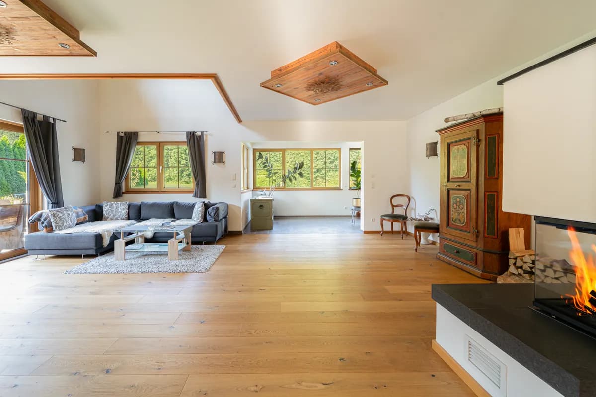 6-Zimmer-Haus kaufen in Kitzbühel – 410 m², € 1.490.000 – Bild 5 von 17