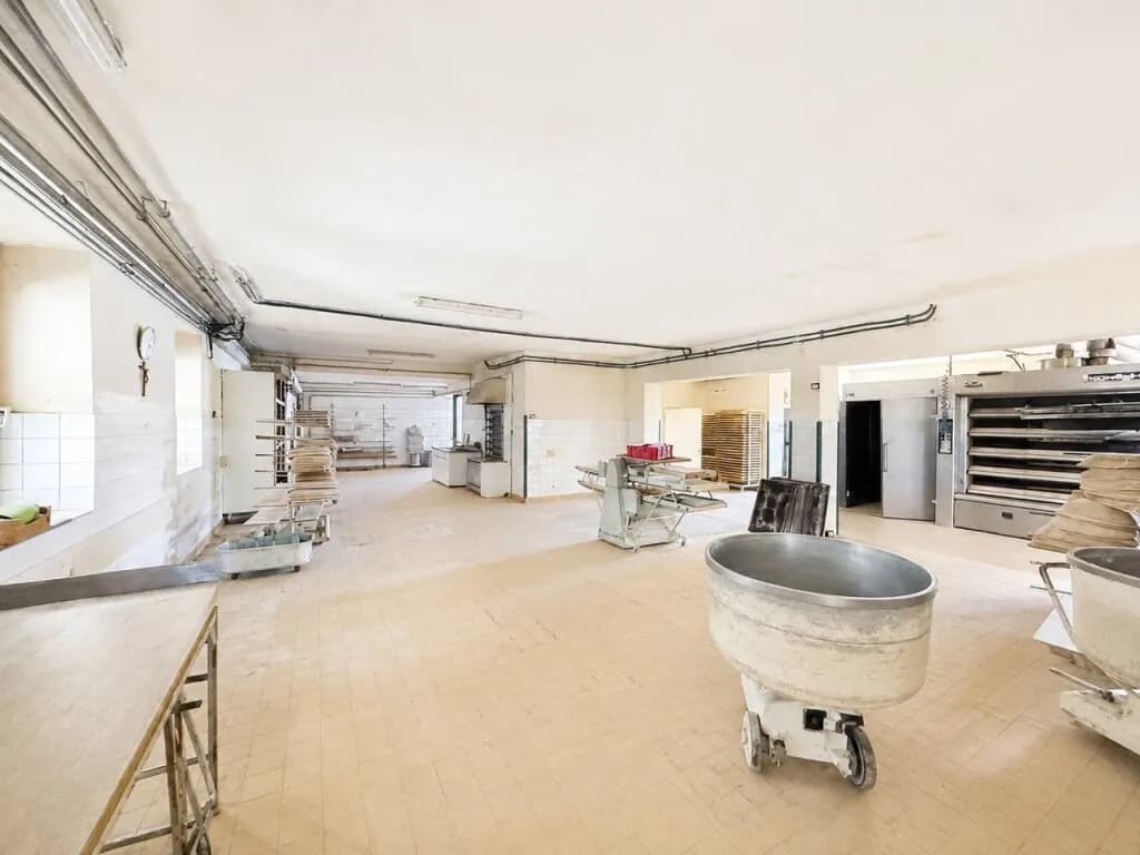 Gewerbeimmobilie kaufen in Tulln – 827 m², € 699.000 – Bild 38 von 45